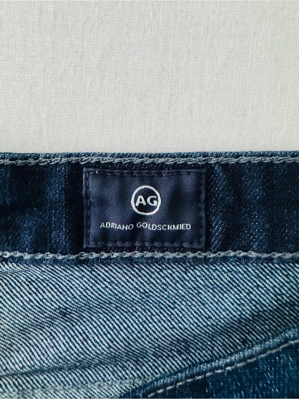 AG Adriano Goldschmied The Stilt Cigarette Leg Jeans 29R Dark Wash Stretch